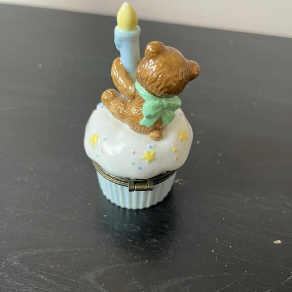 Baby's 1st Birthday Hinged Cupcake Trinket Box Cannon Falls Blue Candle Repaired - Picture 2 of 5
